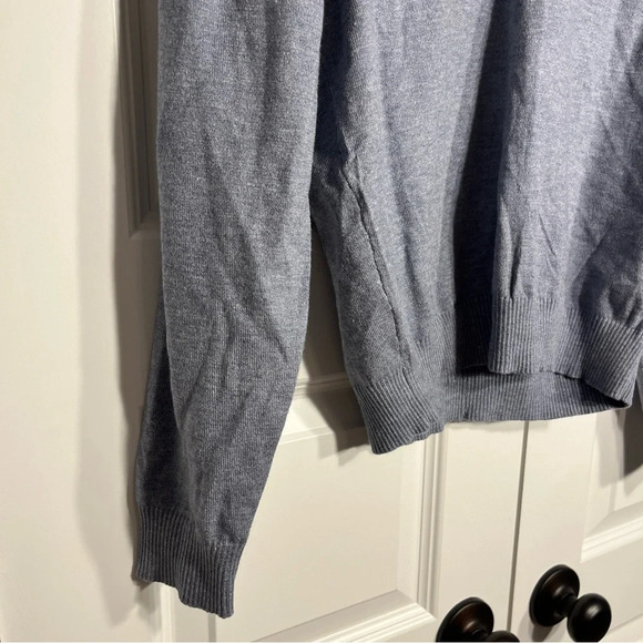 Truth by Republic Women Ruffle Shoulder Knit Sweater  Blue V-Neck Size L - Picture 2 of 9